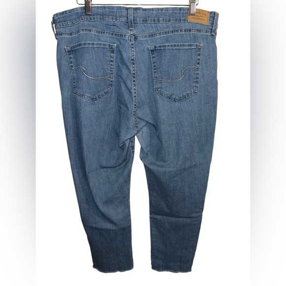 Mid Rise Boyfriend Jeans Levi's Signature women’s size 18 raw hem - Picture 6 of 13